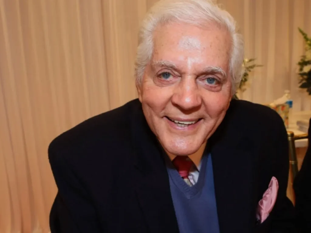 Bill Hayes, Beloved "Days of Our Lives" Star, Passes Away at 98